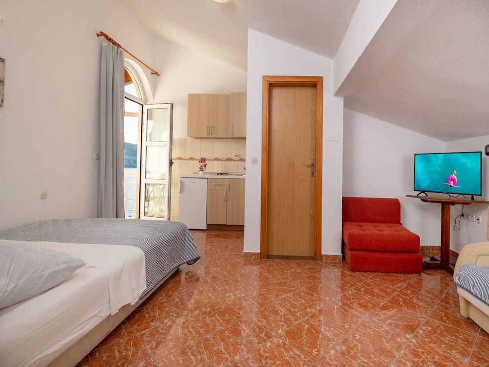 Comfort Studio, Partial Sea View