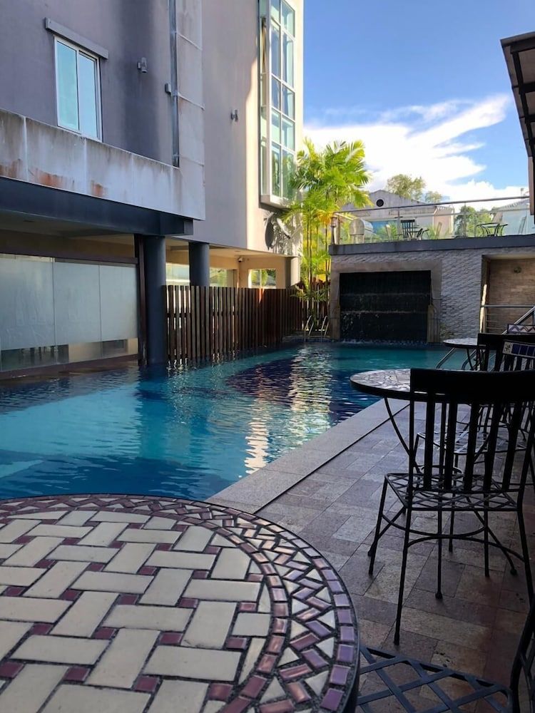 undefined Hornbill Garden Hotel