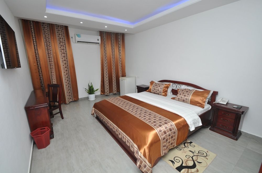 Miliet Hotel Standard Room, 1 King Bed, Non Smoking 4