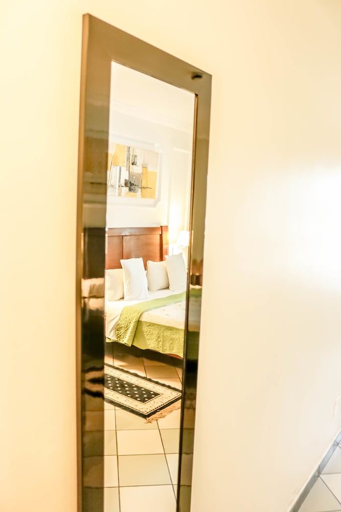 Tchero Hotel Junior Double Room, 1 Queen Bed 9