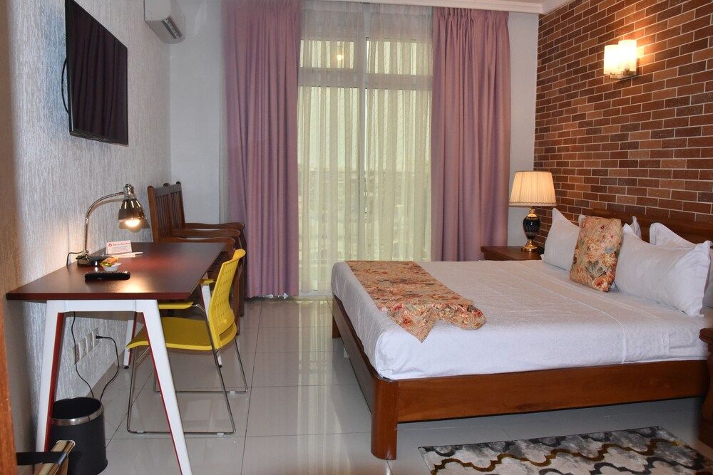 Adamaoua Grand Hotel City Standard Room, Smoking 3