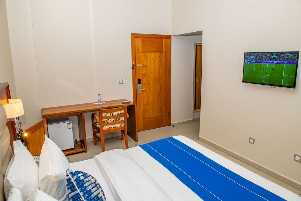 GENEVA HÔTEL Deluxe Room 4