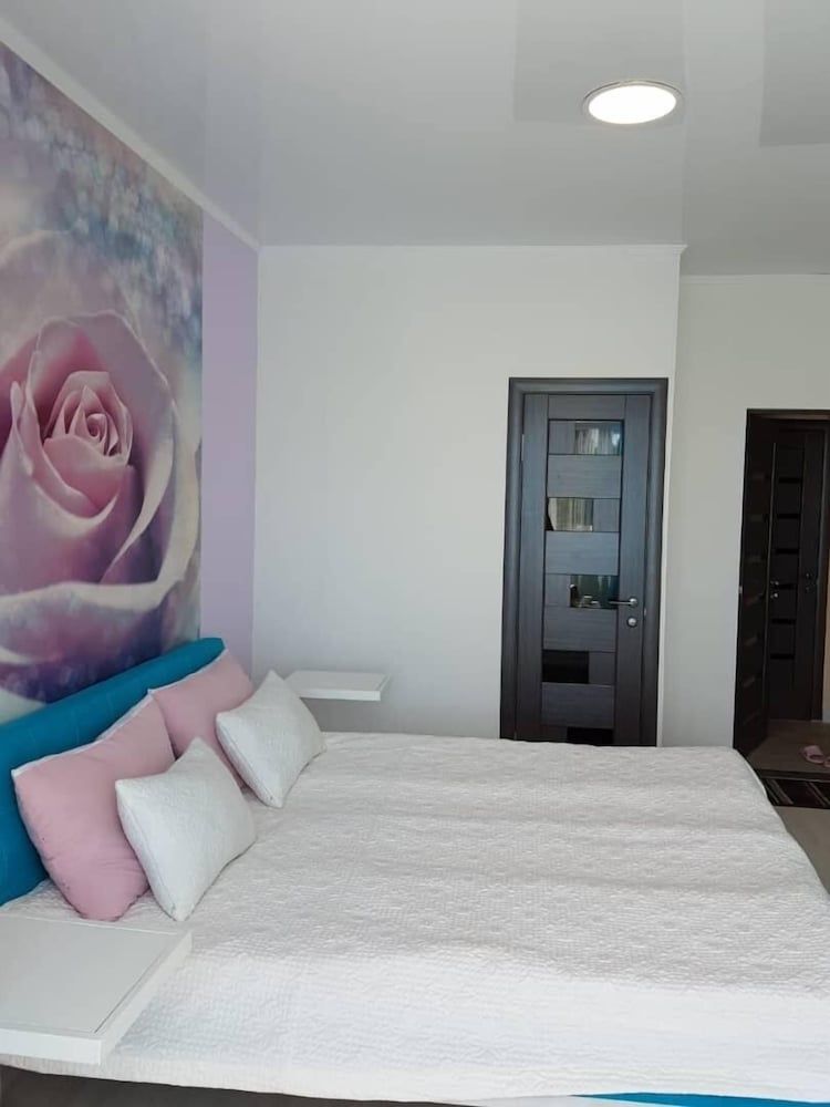 Double Room, 1 Queen Bed