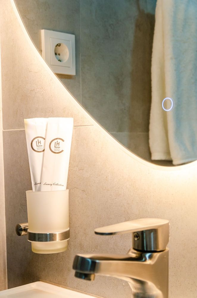 Dosman Hotel Bishkek Deluxe Room 8