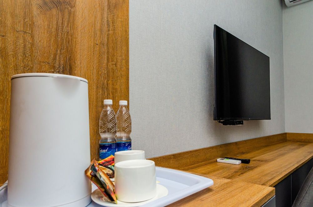 Dosman Hotel Bishkek Deluxe Room 17