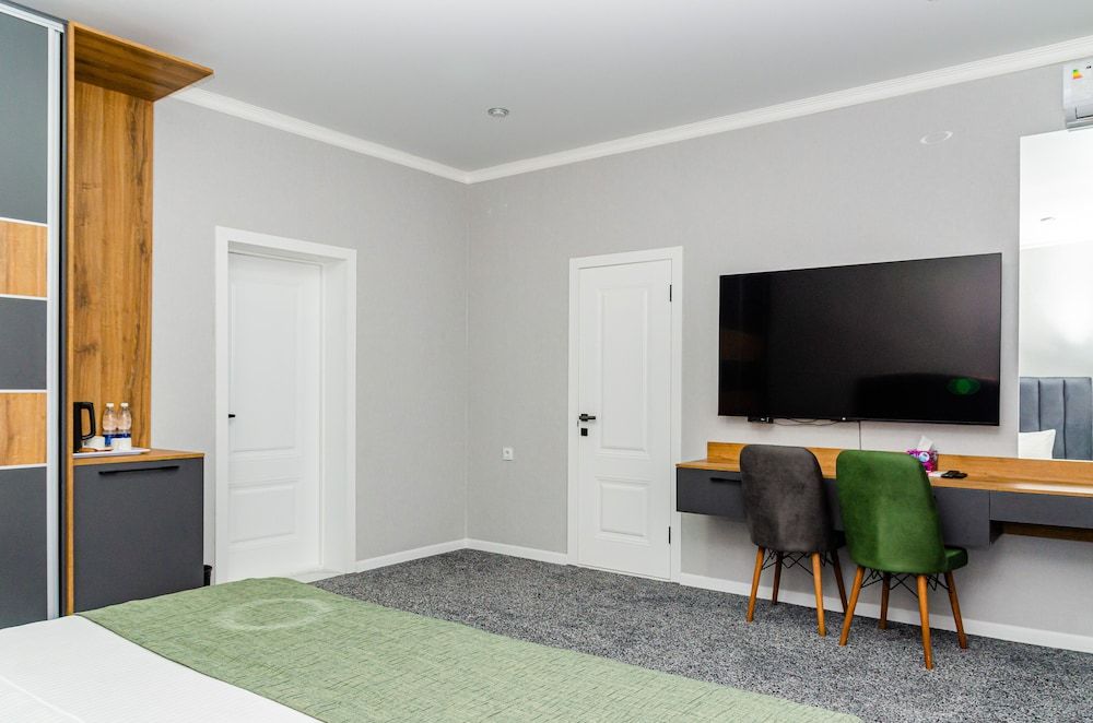 Dosman Hotel Bishkek Superior Room 24