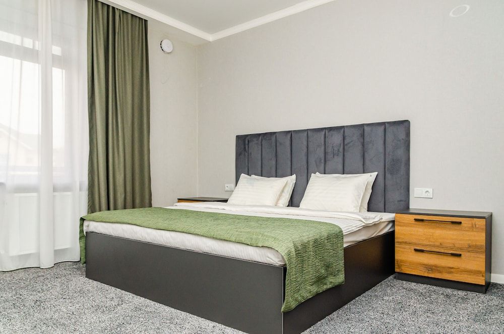 Dosman Hotel Bishkek Superior Room 4