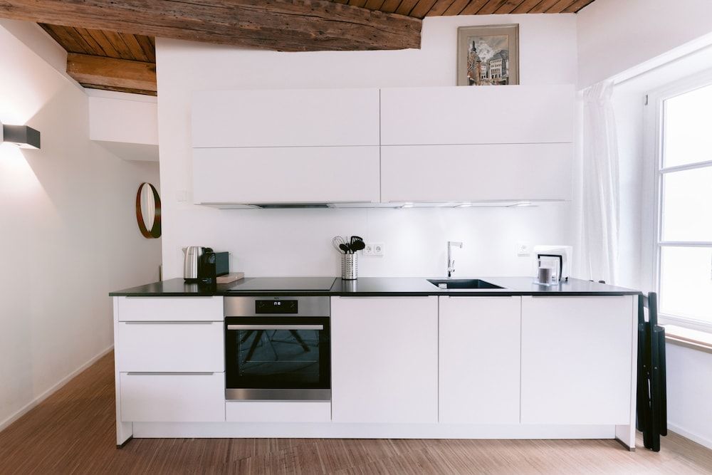 undefined Exquisite 1BR Apt in Old Town w Balcony 8