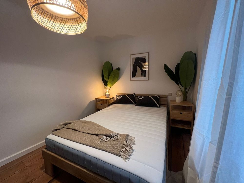 undefined Beautiful 2 BR Apartment in Grund 2