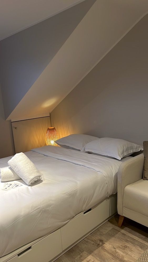 undefined Chic Loft Studio Apt Close to Town