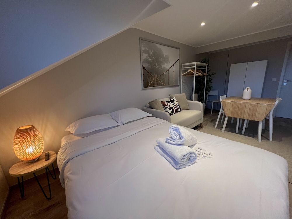 undefined Chic Loft Studio Apt Close to Town 10