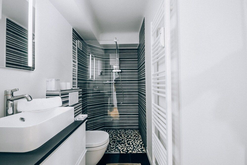 undefined Stylish Studio w Terrace in Heart of Lux 8