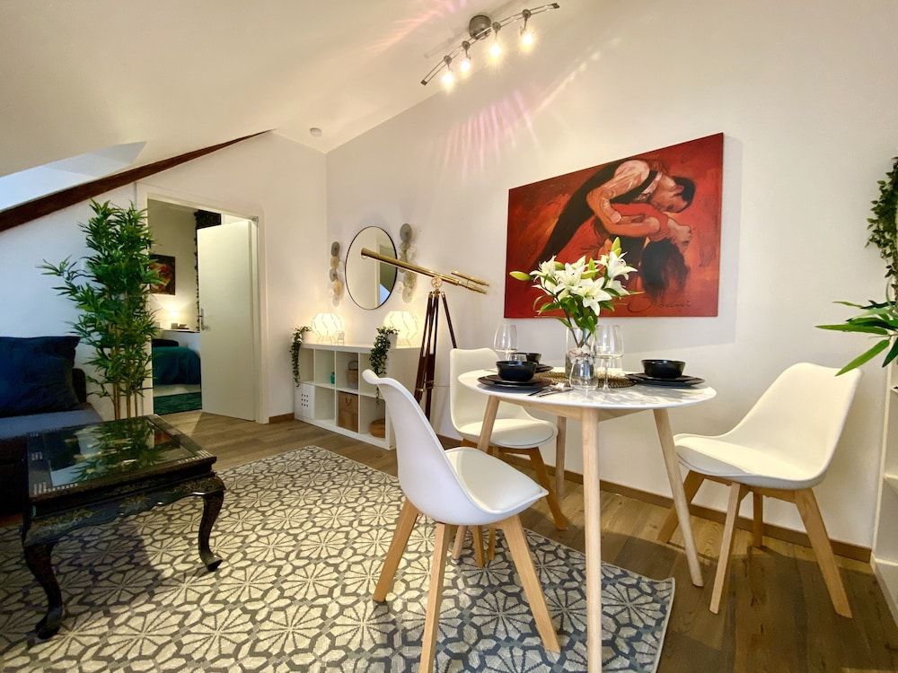 undefined Beautiful 1BR Apt w View Historic Town 2