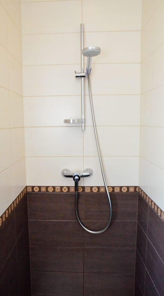 Hôtel Pax Triple Room 9