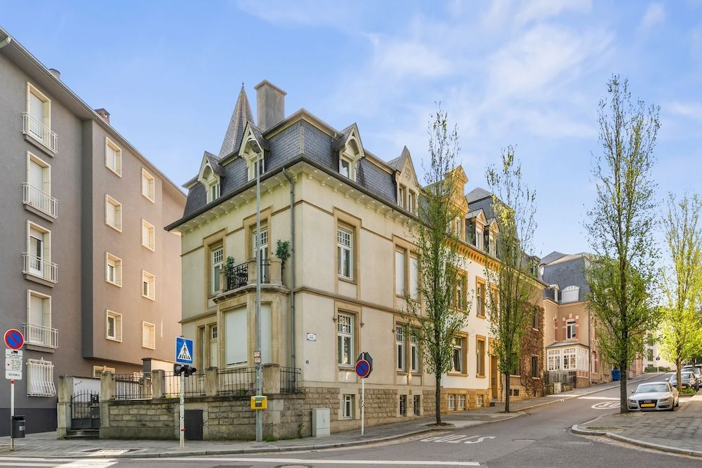 undefined VIP Suite Apartment - 5 min walk center 2