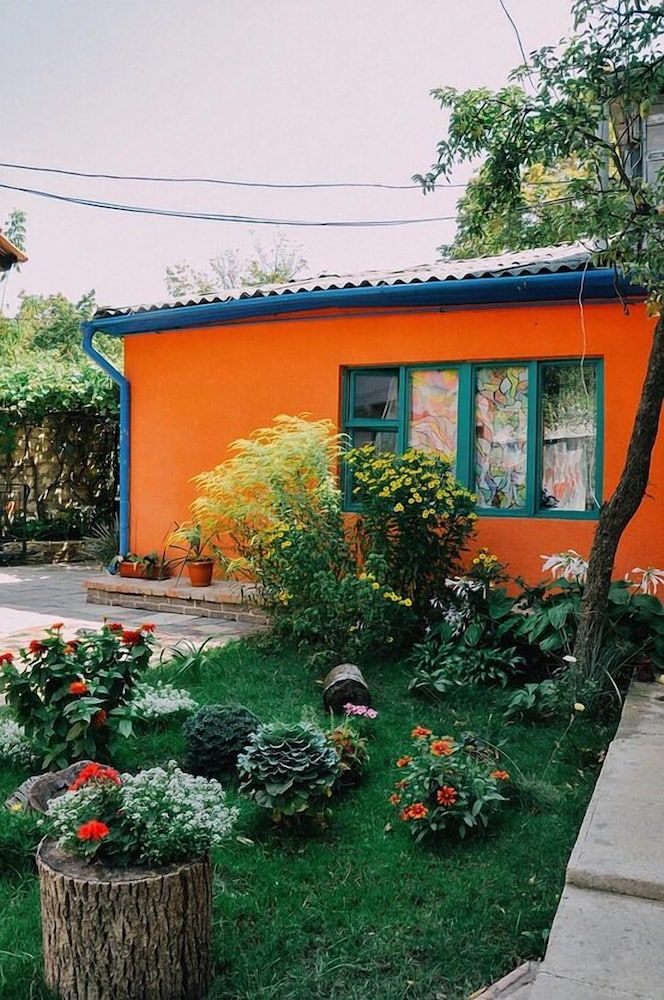 undefined Funky Mamaliga Hostel 9