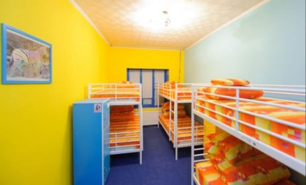 undefined Funky Mamaliga Hostel 2