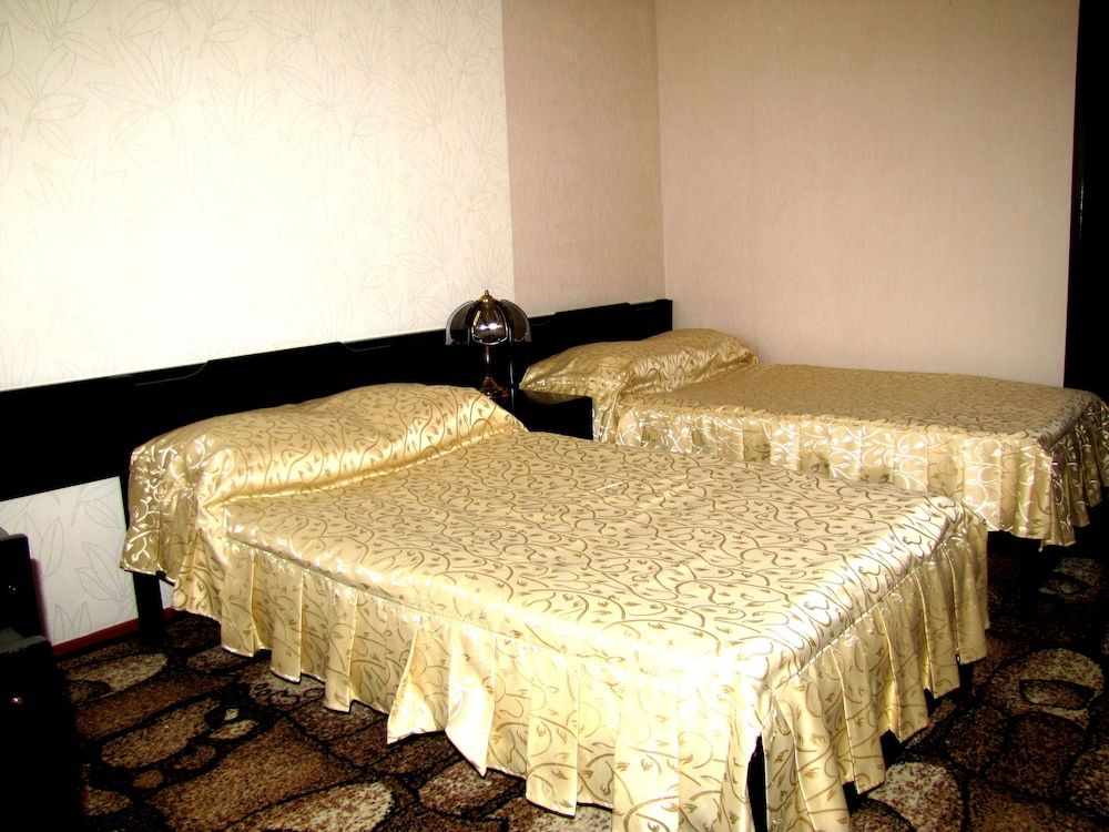 undefined Hotel Cosmos 7