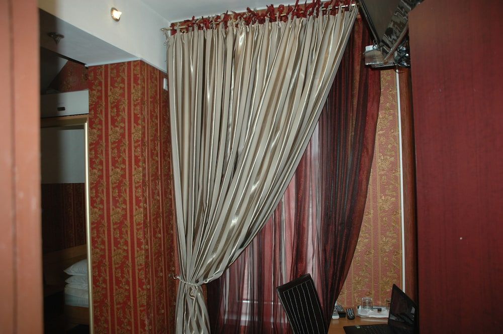 Bella Donna Hotel Economy Single Room 3