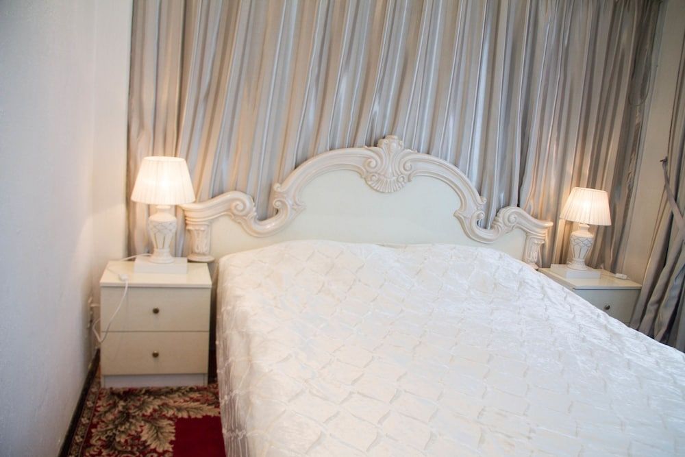 undefined Bella Donna Hotel