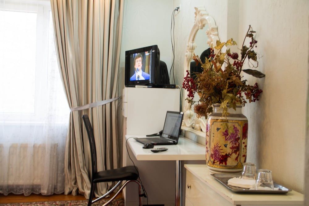 undefined Bella Donna Hotel 5