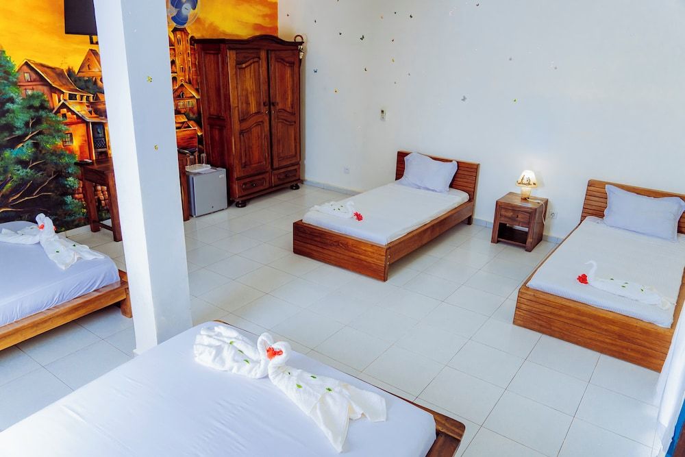 Villa Mia Family Room 3