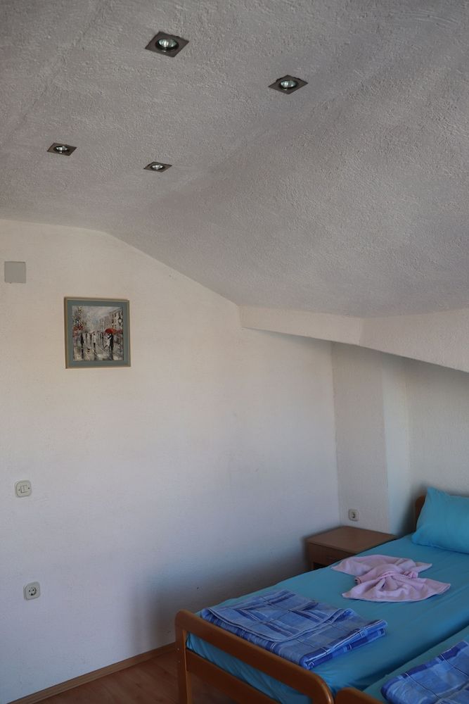 Bogdanovski Studios & Guest Rooms Double or Twin Room 30