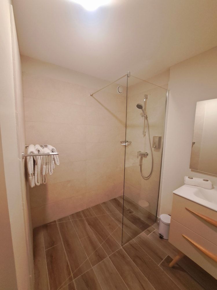 Kaouanne Superior Apartment 5