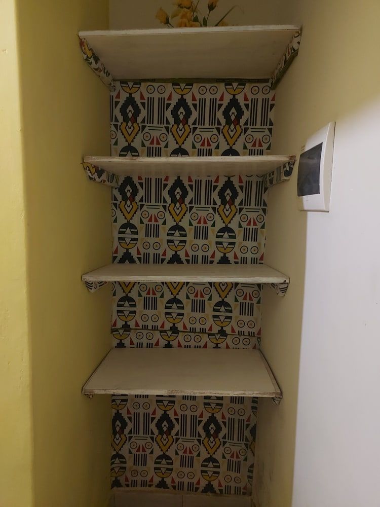 Naisi Spur Family Single Room 6