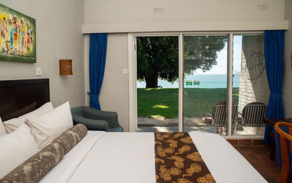 Sunbird Chintheche Inn Superior Room 3