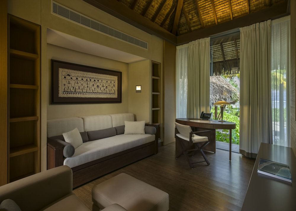 The Brando, Tetiaroa Private Island Luxury Villa, 1 Bedroom, Private Pool, Beachside 9