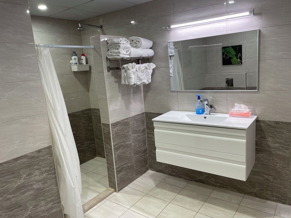 Mizirawi Hotel Deluxe Room 15