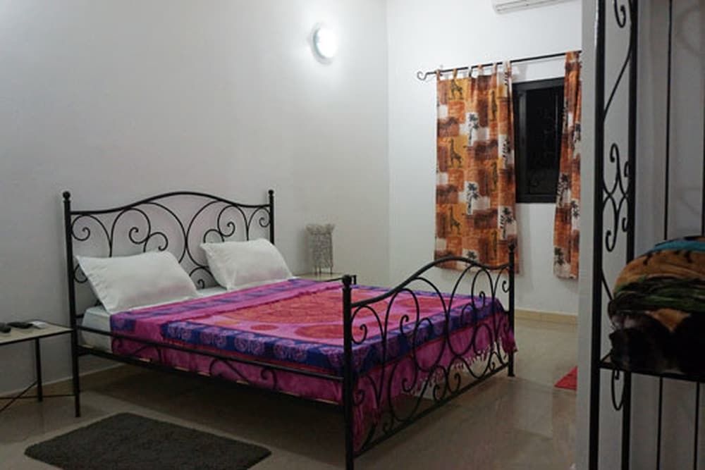 Basic Double Room, 1 Double Bed