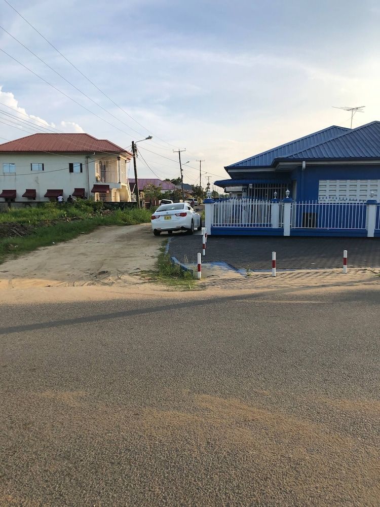 Logerthine Jan Suriname House, 1 Bedroom, Smoking, Garden View 4