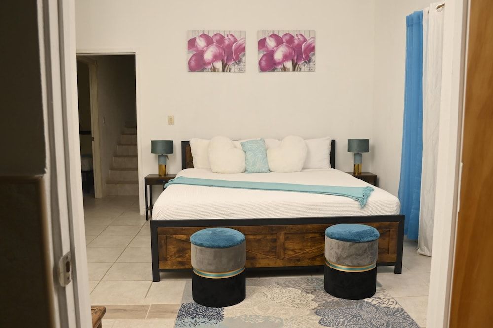 Villa Serenity by the water Comfort House, 2 Bedrooms 5