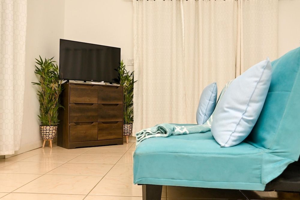 Villa Serenity by the water Comfort House, 2 Bedrooms 33