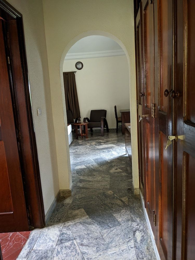 Veronica Guest House Standard Double Room 4