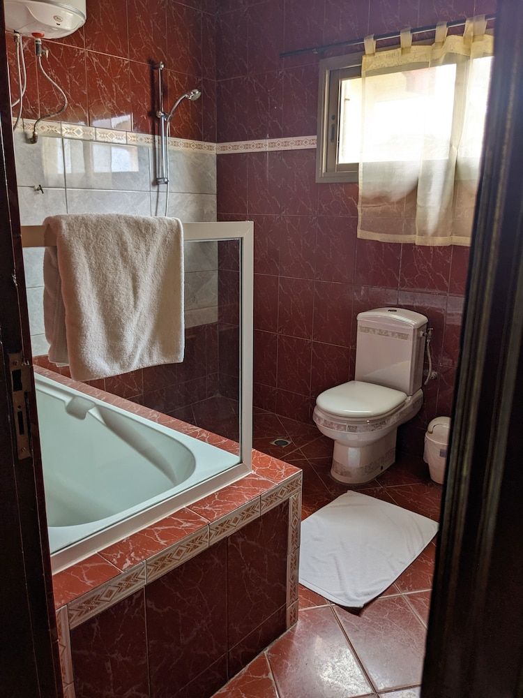 Veronica Guest House Standard Double Room 2