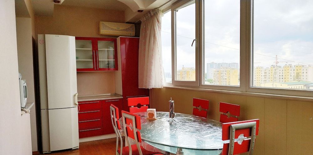 undefined Central Penthouse Navigator 5