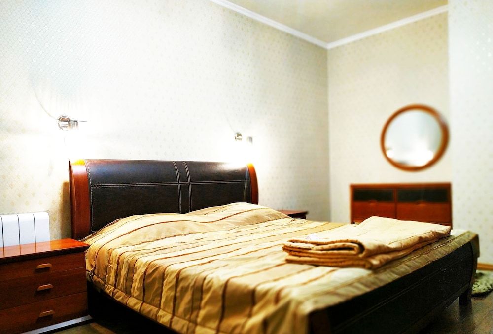 undefined Central Penthouse Navigator 3