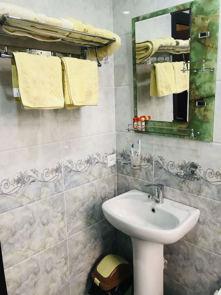 undefined Rahat Palace 3