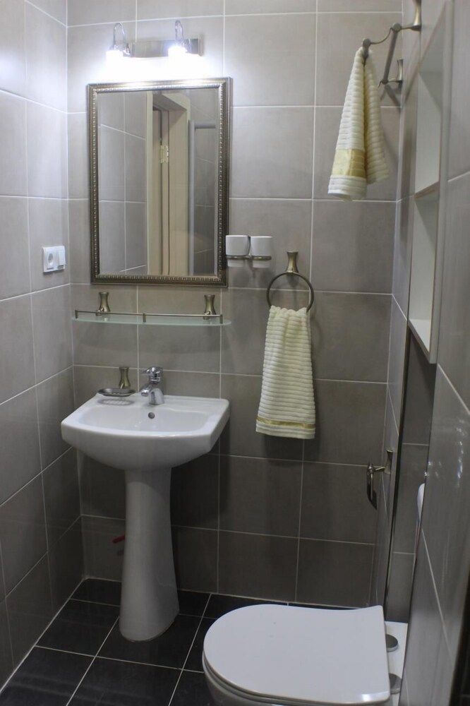 undefined Premium Hostel 6