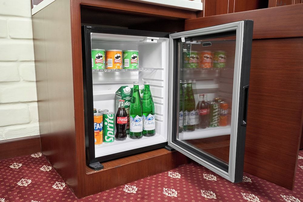 Rakat Plaza Standard Twin Room, Multiple Beds 9