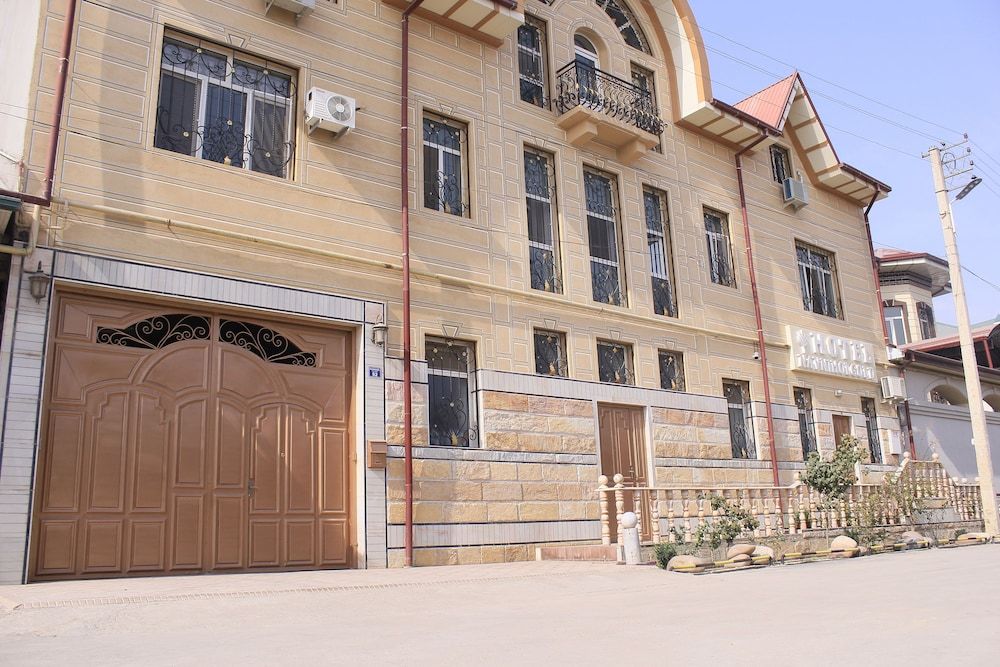 undefined Hotel Navnihol Gold 2