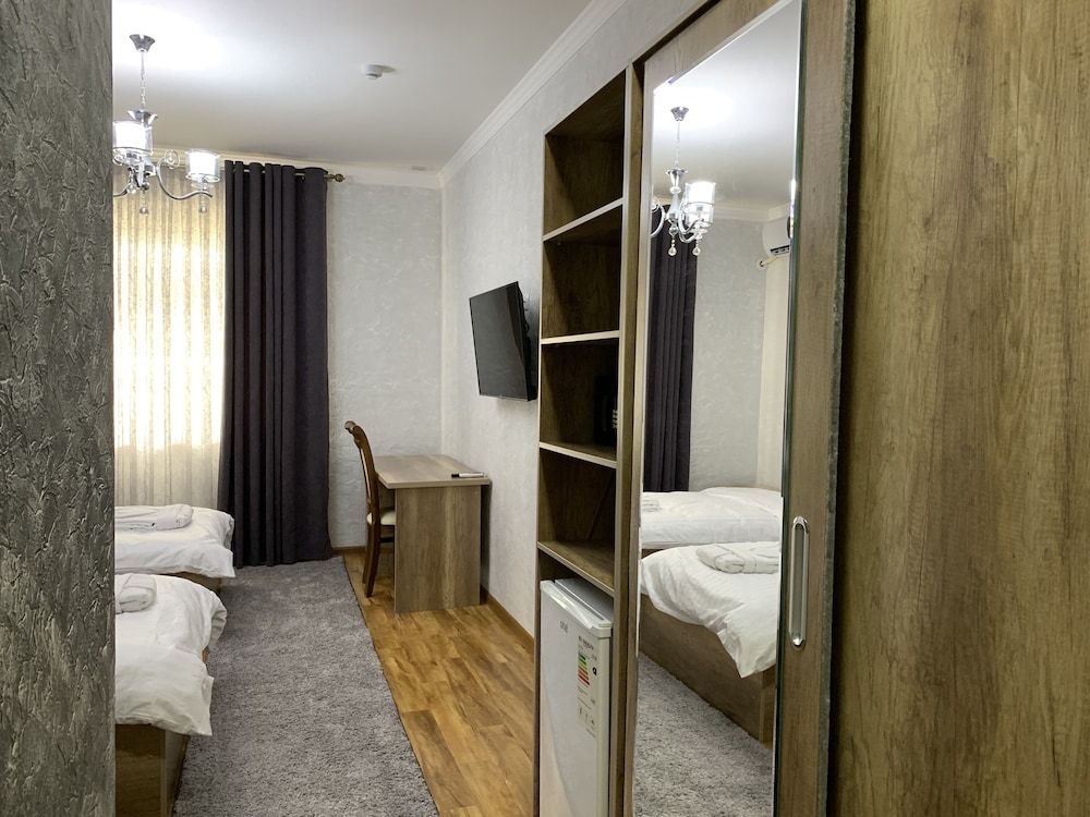 Atlantis Hotel Standard Twin Room 2