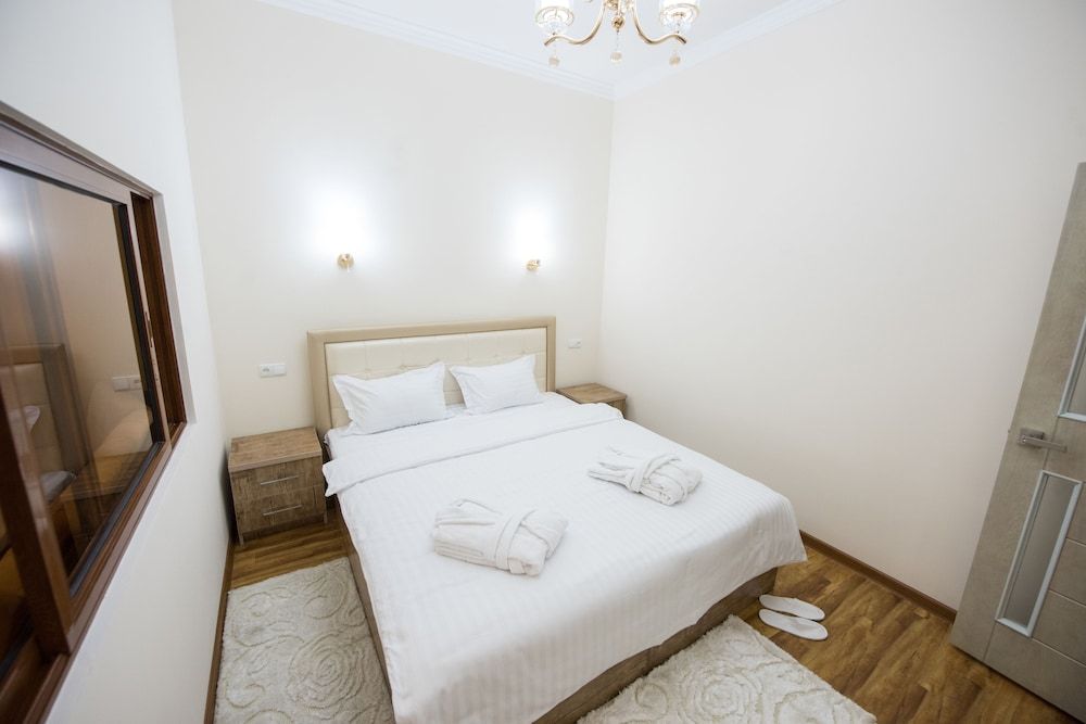 Atlantis Hotel Luxury Suite 2