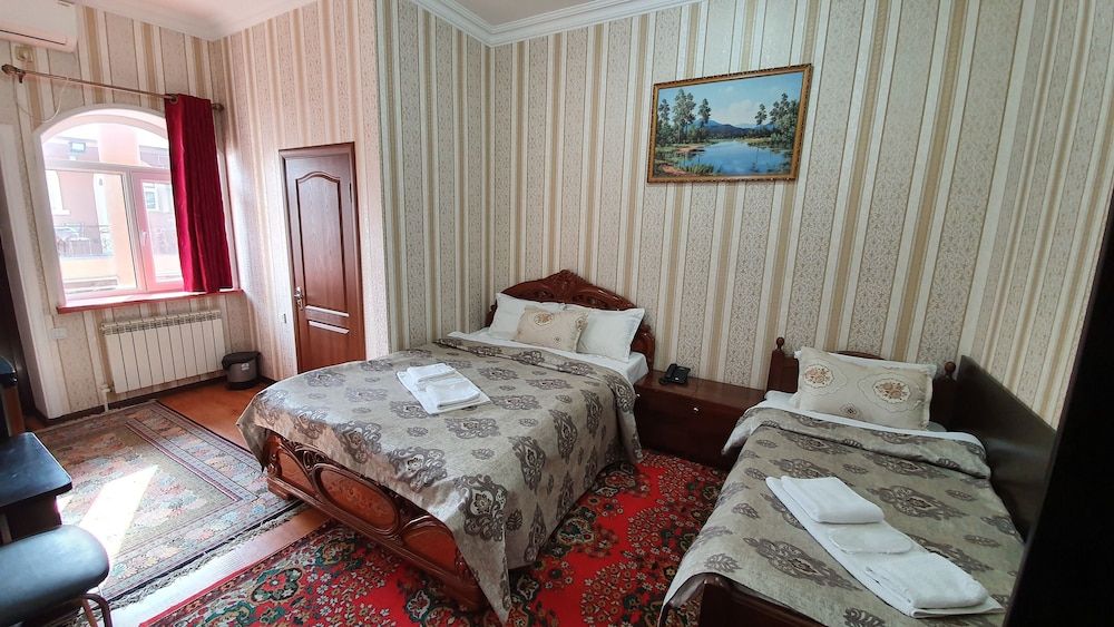 undefined Sarbon Hotel 6