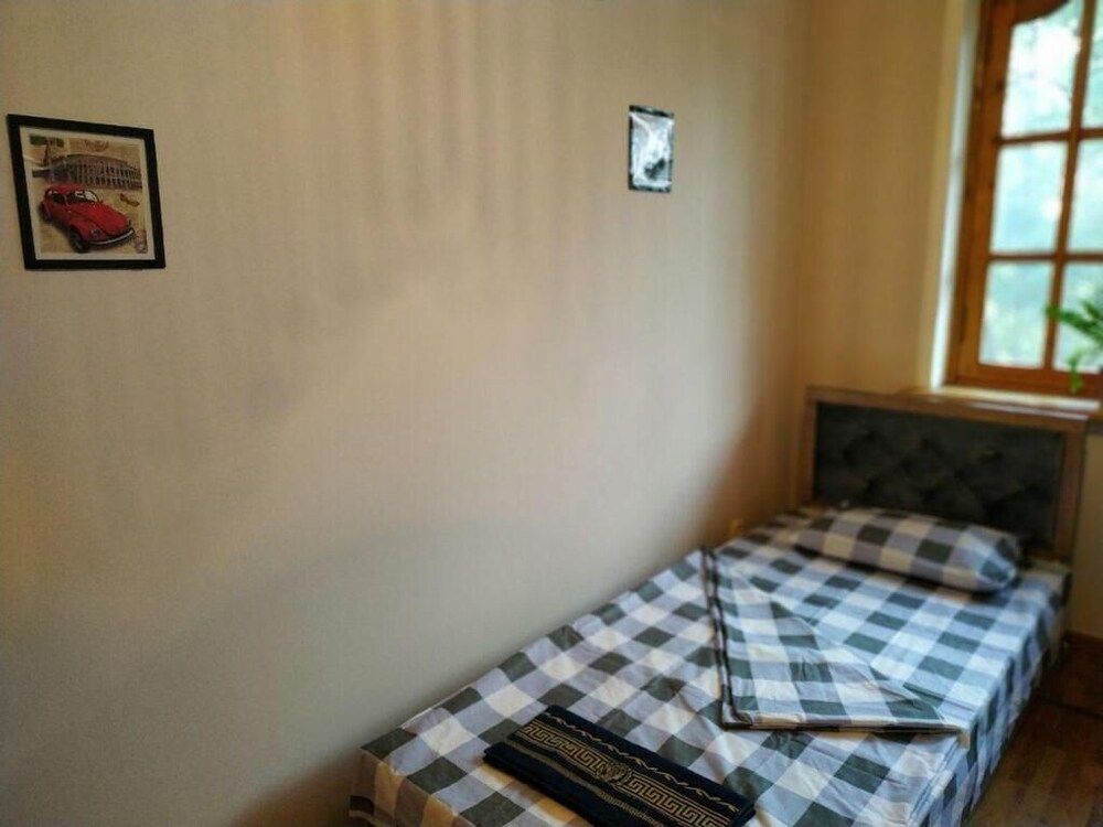 undefined Park Bobur Apt 5x 8