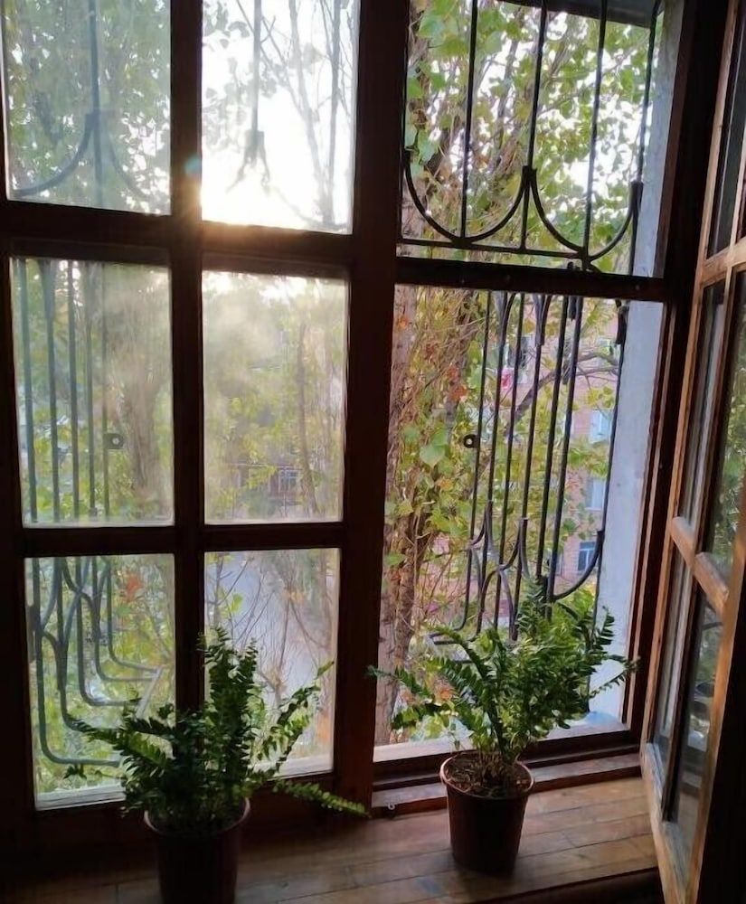 undefined Park Bobur Apt 5x