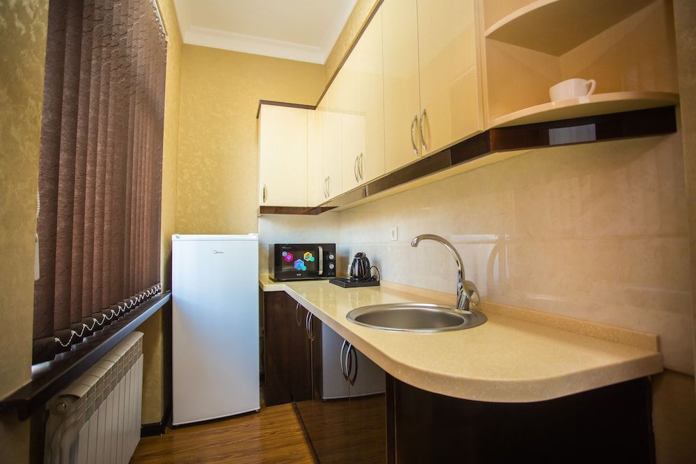 Grand Capital Hotel Suite 6